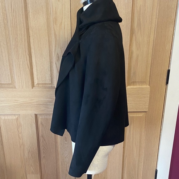 Anne Klein Black Asymmetrical Blazer - Picture 5 of 14